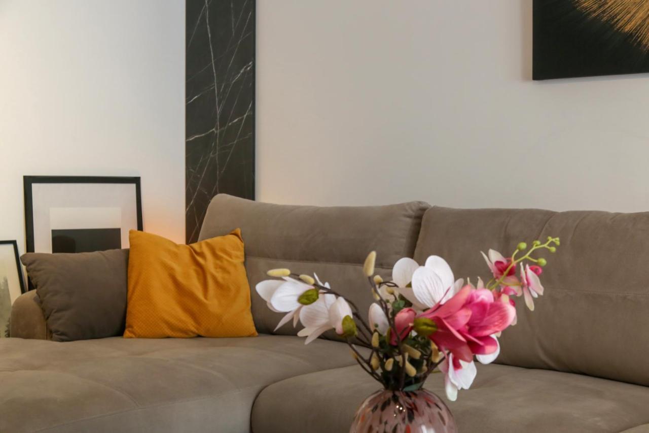 Supernova Deluxe Residence Novi Sad Luaran gambar