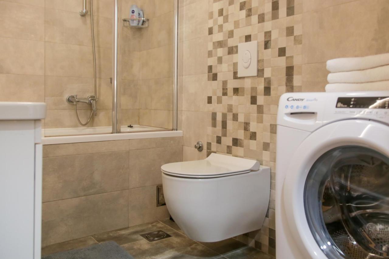 Supernova Deluxe Residence Novi Sad Luaran gambar